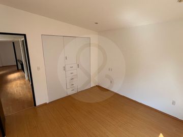 Casa en venta en Lomas de Tecamachalco
