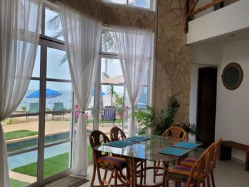 Casa en venta en Pueblo Santa Clara