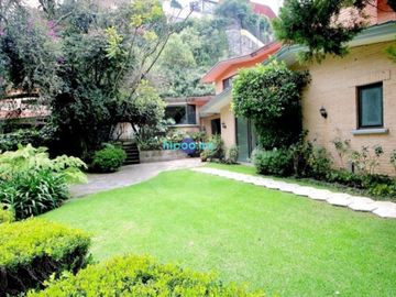 Casa en renta en Bosque de las Lomas