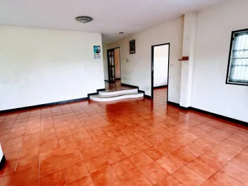 3 Bedroom House for sale in Sam Wa Tawan Ok, Bangkok