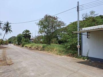 Land for sale in Thawi Watthana, Bangkok