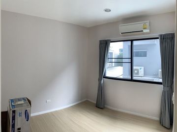 4 Bedroom Townhouse for sale at Baan Klang Muang Rama 2 – Bhuddhabucha