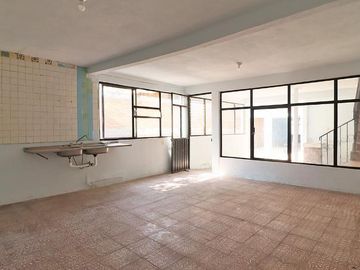 CASA EN VENTA EN MORELIA, COL. GUADALUPE