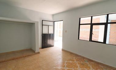 CASA EN VENTA EN MORELIA, COL. GUADALUPE