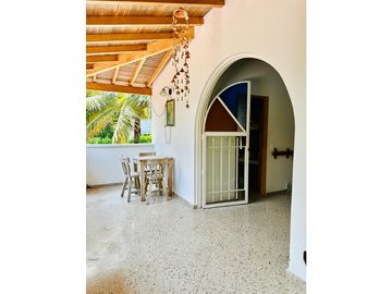 En Venta Finca de recreo en San Jerónimo, amplia piscina y zona verde!