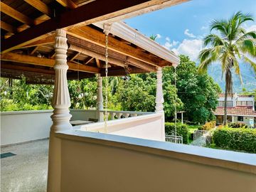 En Venta Finca de recreo en San Jerónimo, amplia piscina y zona verde!