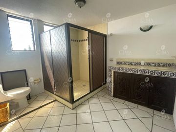 Venta casa en Fraccionamiento lomas Tetela, Cuernavaca - V349