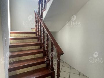 Venta casa en Fraccionamiento lomas Tetela, Cuernavaca - V349