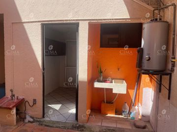 Venta casa en Fraccionamiento lomas Tetela, Cuernavaca - V349