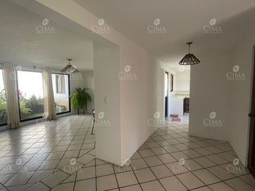 Venta casa en Fraccionamiento lomas Tetela, Cuernavaca - V349