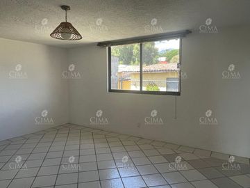 Venta casa en Fraccionamiento lomas Tetela, Cuernavaca - V349