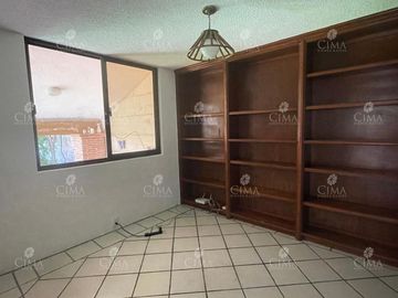 Venta casa en Fraccionamiento lomas Tetela, Cuernavaca - V349