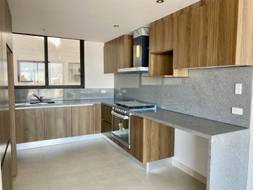 BAJA DE PRECIO ! Departamento en venta en NOVA BOSQUES, El Olivo