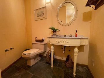 Casa en Venta, Las Arboledas, 4 Recámaras
