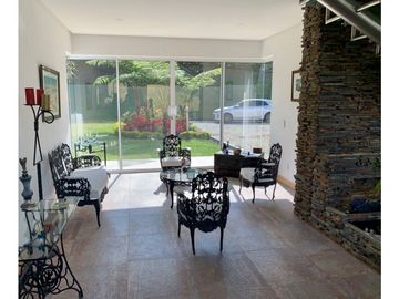 Hermosa casa moderna en El Carmen de Viboral