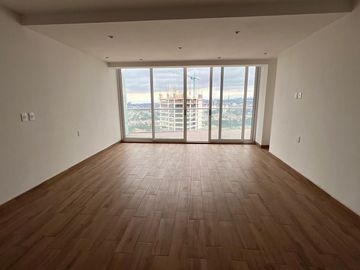 Departamento en venta en Five, Bosque Real