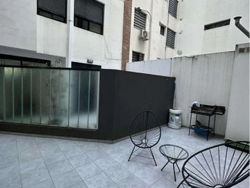 OPORTUNIDAD - VENTA  - Nueva Cordoba - departamento 1 dormitorio con patio. categoria
