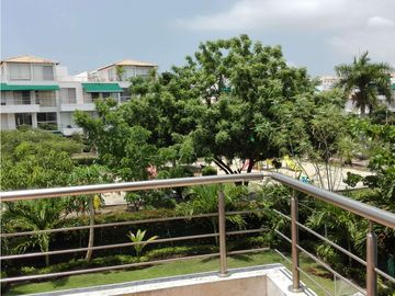 Apartamento en Laguna Club - Tres alcobas,  Vista al lago