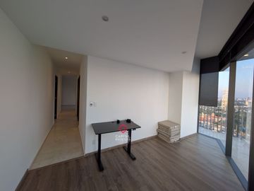 Departamento de Lujo en Venta en Zentral Zona Valle Real