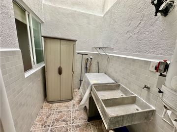 Casa en renta amueblada en Temixco Morelos con seguridad y alberca