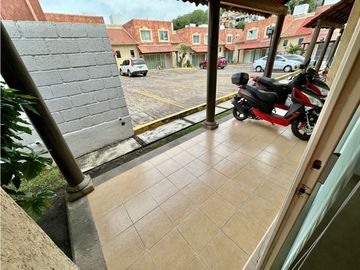 Casa en renta amueblada en Temixco Morelos con seguridad y alberca
