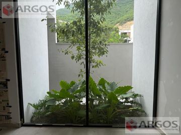 CASA EN VENTA EN CASTAÑOS DEL VERGEL