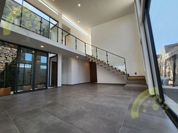 CASA DIEGO EN VENTA MALLORCA RESIDENCE RECAMARA EN PLANTA QUERETARO