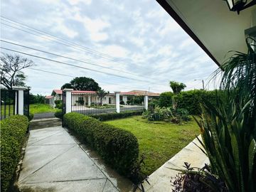 Venta de casa en David, El Terronal