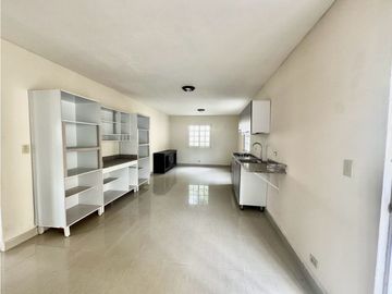 Casa en venta o alquiler en Villa del Lago, Las cumbres (YM)