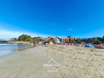 Local Comercial en Venta en Complejo turístico Premiado por Booking en Los Molles