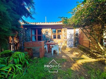 Local Comercial en Venta en Complejo turístico Premiado por Booking en Los Molles