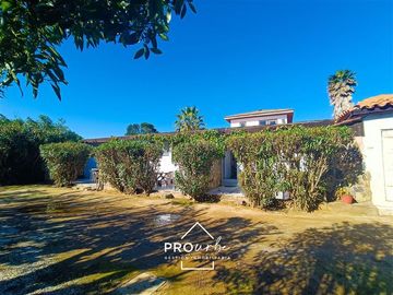 Local Comercial en Venta en Complejo turístico Premiado por Booking en Los Molles