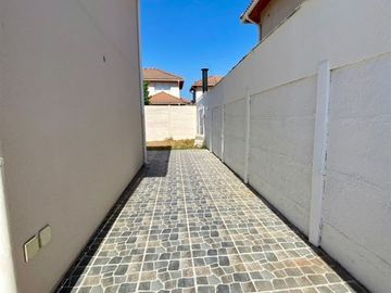 Casa en Venta en En Venta Casa 2 Pisos en Conjunto Jardín Las Orquídeas