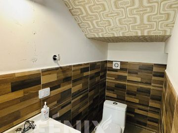Oportunidad: Casa en venta con 4 habitaciones, 1 en PB y amplio Roof Garden