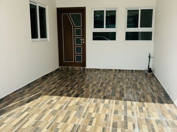 Oportunidad: Casa en venta con 4 habitaciones, 1 en PB y amplio Roof Garden