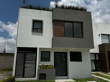 Casa nueva en venta en La Esmeralda, San Mateo Atenco