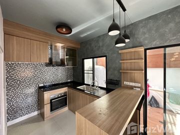 3 Bedroom Townhouse for sale at The Connect Watcharaphon - Phoemsin