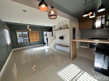 3 Bedroom Townhouse for sale at The Connect Watcharaphon - Phoemsin