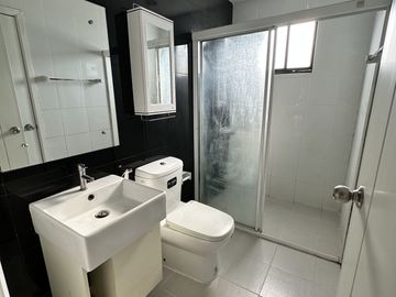 3 Bedroom Townhouse for sale at The Connect Watcharaphon - Phoemsin