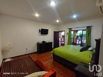 Casa de Campestre en venta, con terraza y alberca con detalles típico estilo mexicano, Comala, Col.