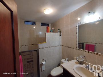 Casa de Campestre en venta, con terraza y alberca con detalles típico estilo mexicano, Comala, Col.