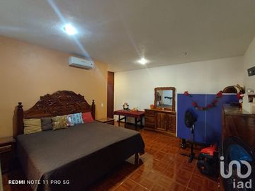 Casa de Campestre en venta, con terraza y alberca con detalles típico estilo mexicano, Comala, Col.