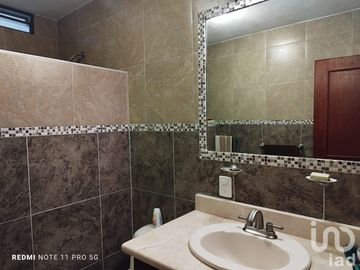 Casa de Campestre en venta, con terraza y alberca con detalles típico estilo mexicano, Comala, Col.