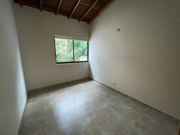 ARRIENDO de CASAS en MEDELLIN