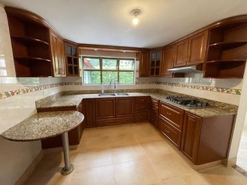 ARRIENDO de CASAS en MEDELLIN