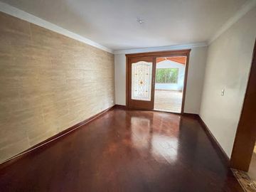 ARRIENDO de CASAS en MEDELLIN