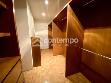 Venta Departamento Puerta de Hierro, Club de Golf Valle Escondido, Atizapán