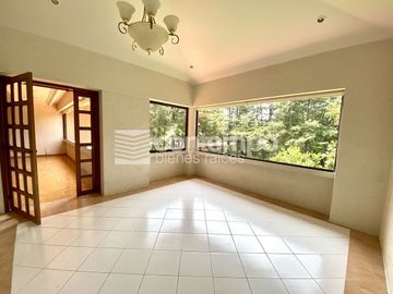 Venta Departamento Puerta de Hierro, Club de Golf Valle Escondido, Atizapán