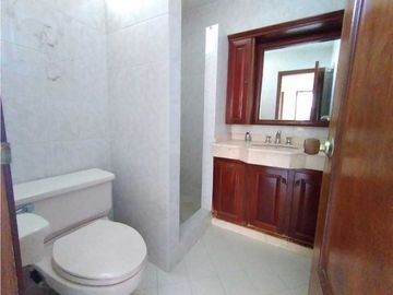 Vendo o permuto por local, apartamento en Riascos Santa Marta 001