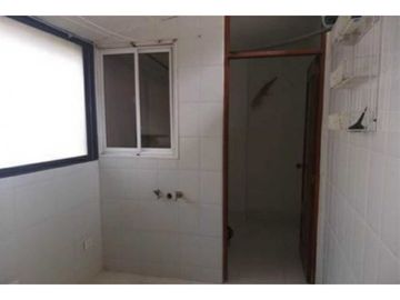 Vendo o permuto por local, apartamento en Riascos Santa Marta 001
